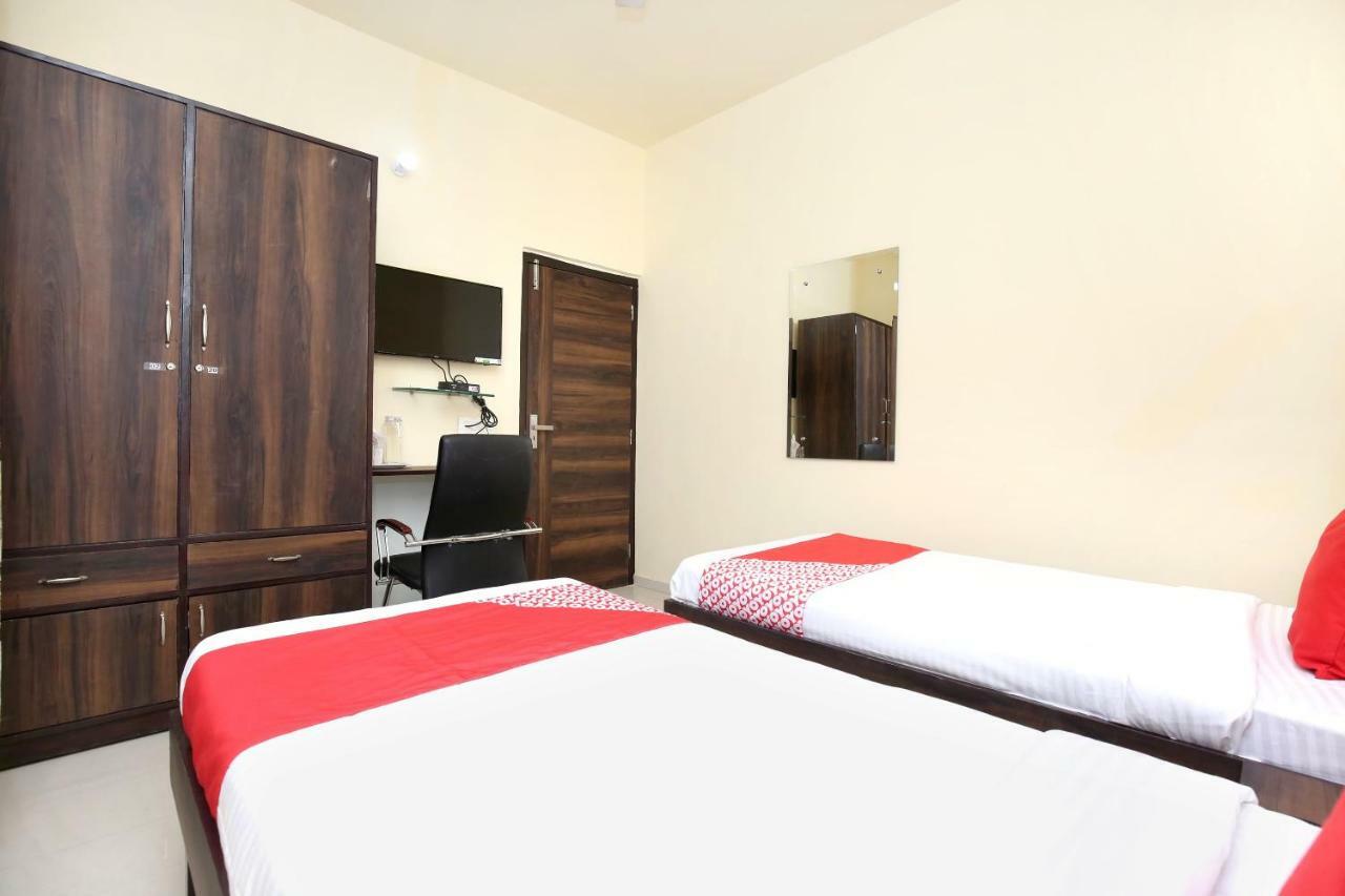 Hotel Oyo 16126 Aanantham Ludhiana Zewnętrze zdjęcie
