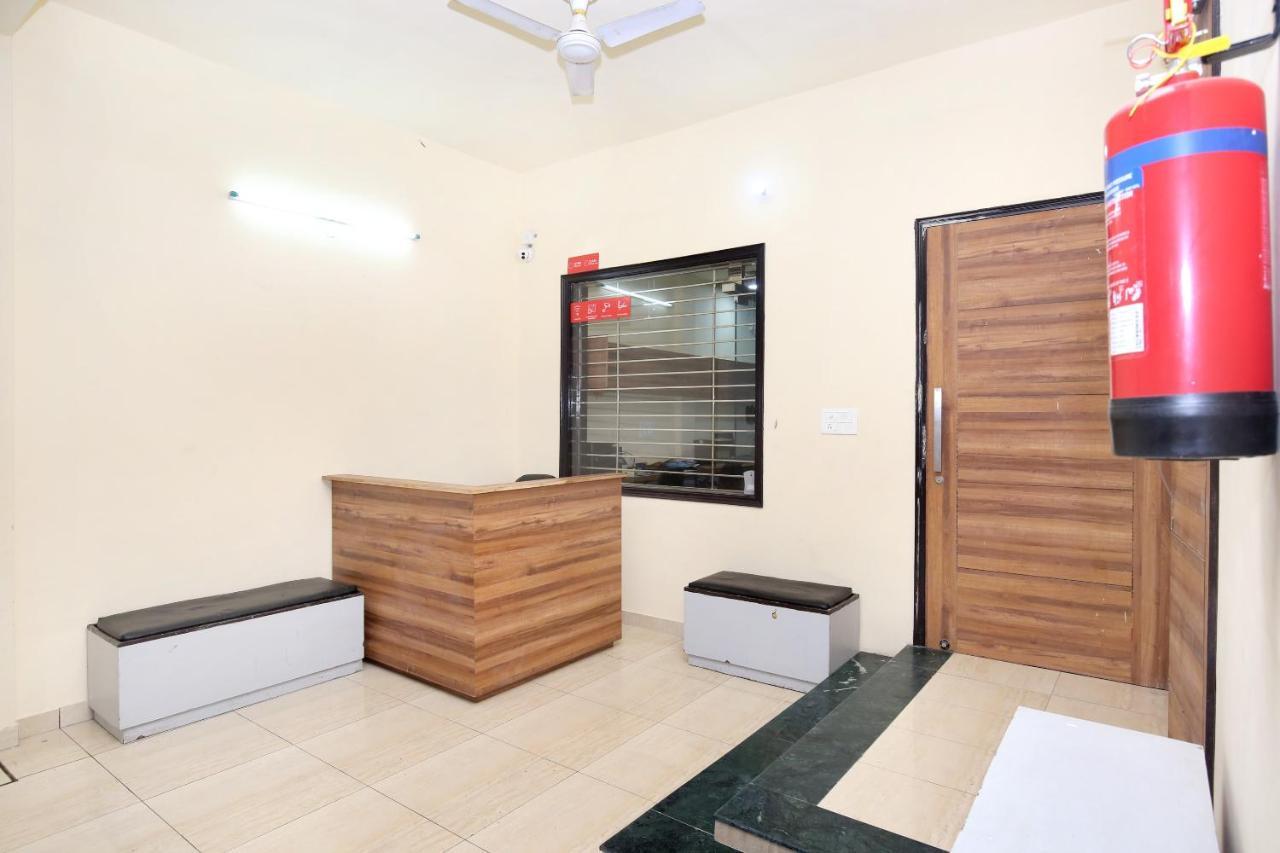 Hotel Oyo 16126 Aanantham Ludhiana Zewnętrze zdjęcie