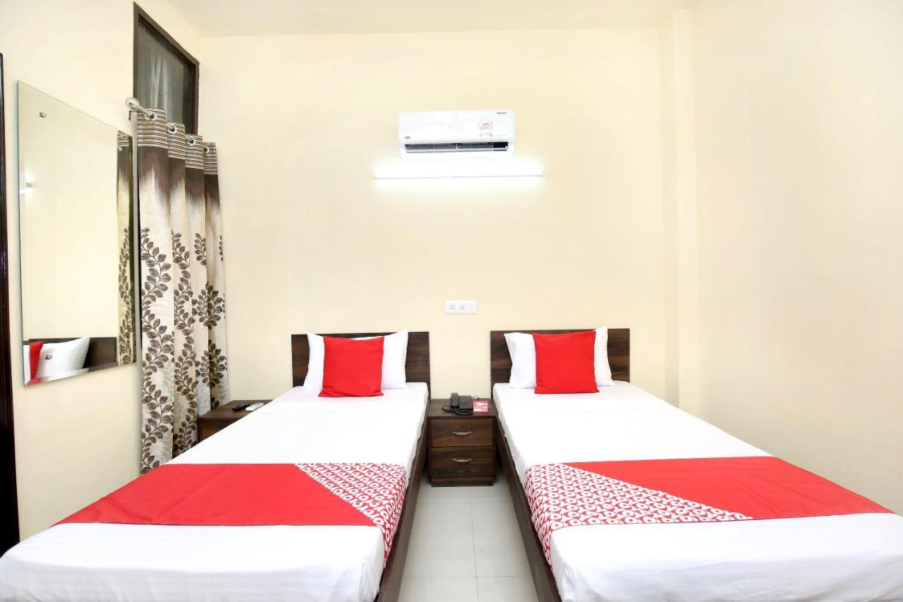 Hotel Oyo 16126 Aanantham Ludhiana Zewnętrze zdjęcie