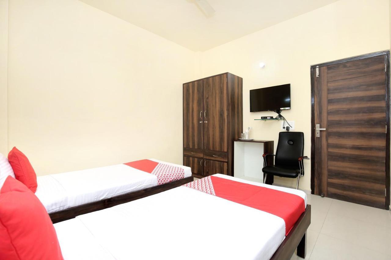 Hotel Oyo 16126 Aanantham Ludhiana Zewnętrze zdjęcie