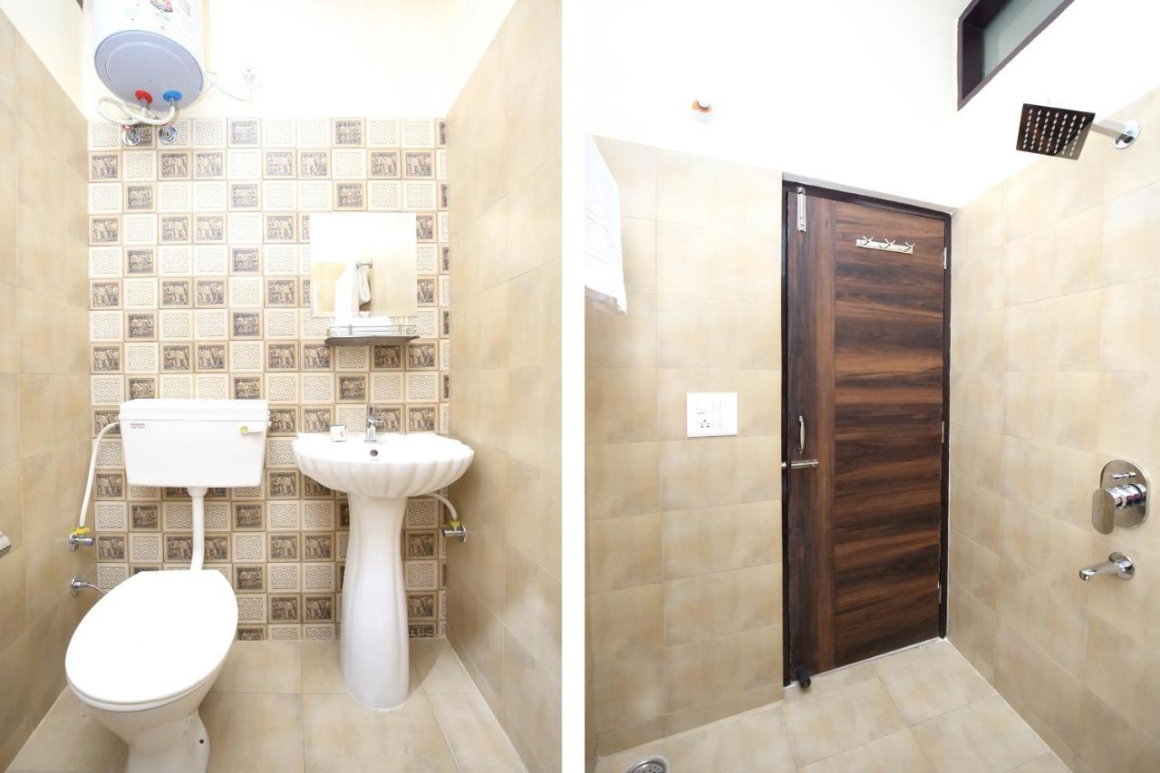 Hotel Oyo 16126 Aanantham Ludhiana Zewnętrze zdjęcie