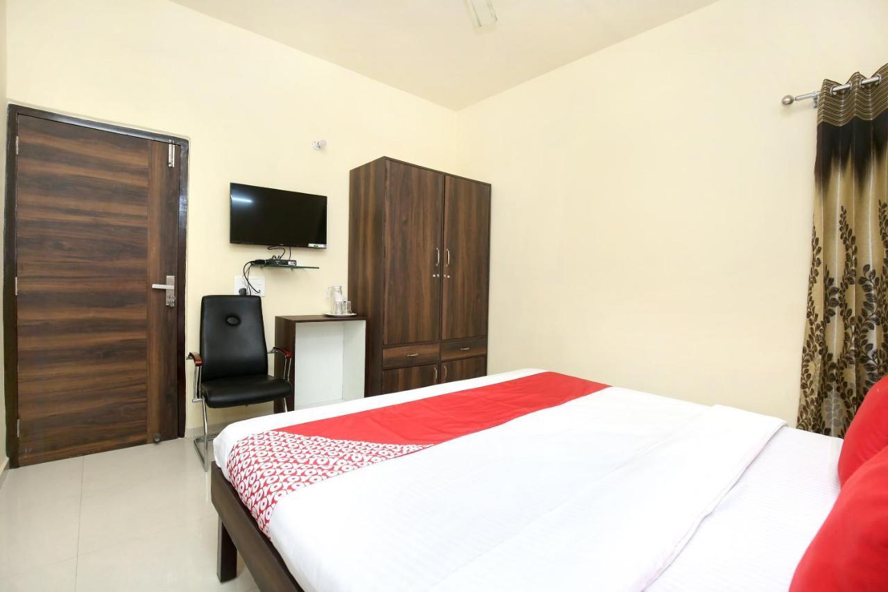 Hotel Oyo 16126 Aanantham Ludhiana Zewnętrze zdjęcie